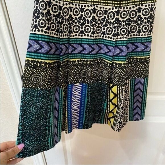 NWT Anthropologie Tracy Reese Short Sleeve V-Neck Multi Color Dress Size 2 - Picture 5 of 7